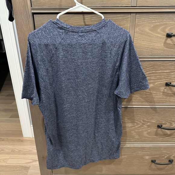 RHÔNE - Reign Short Sleeve Tee Men’s Medium Blue Heather - Picture 3 of 3